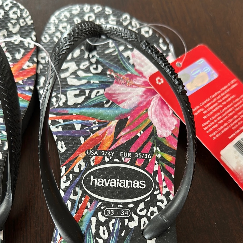 Havaianas Girls' Leopard & Floral Print Flip-Flops - Picture 3 of 7